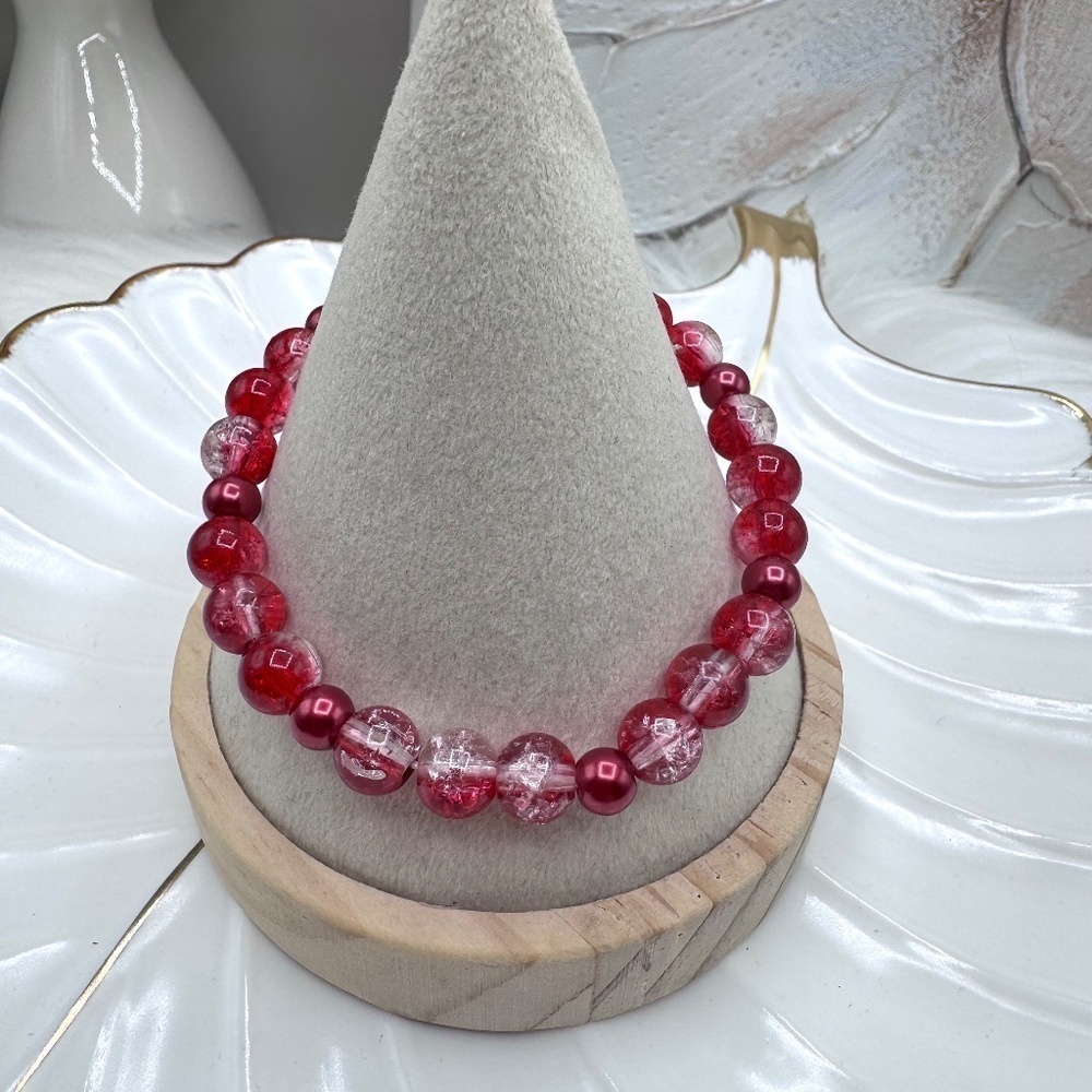 Gradient Glass Beaded Bracelet Style A Red - Picture 2 of 6